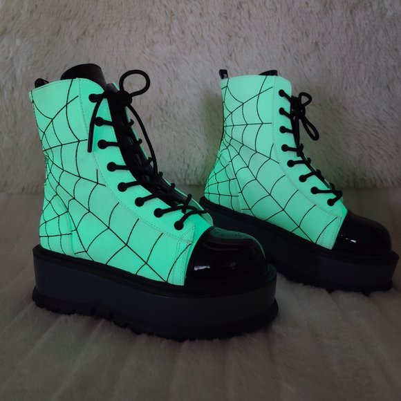 RESTOCKED! Demonia Glow In The Dark Ankle Boots 2" Platform - Picture 10 of 15